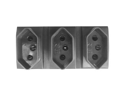 EX-1330 – Tomada Reta Tripla 10A