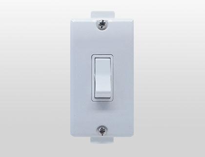 EX70127 – Interruptor paralelo com placa para condulete